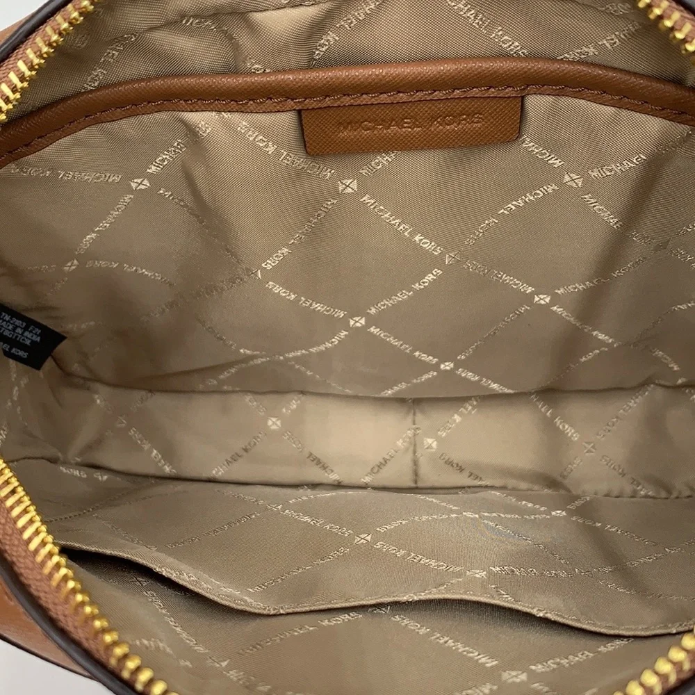 MICHAEL KORS LG EW CROSSBODY Bag Luggage